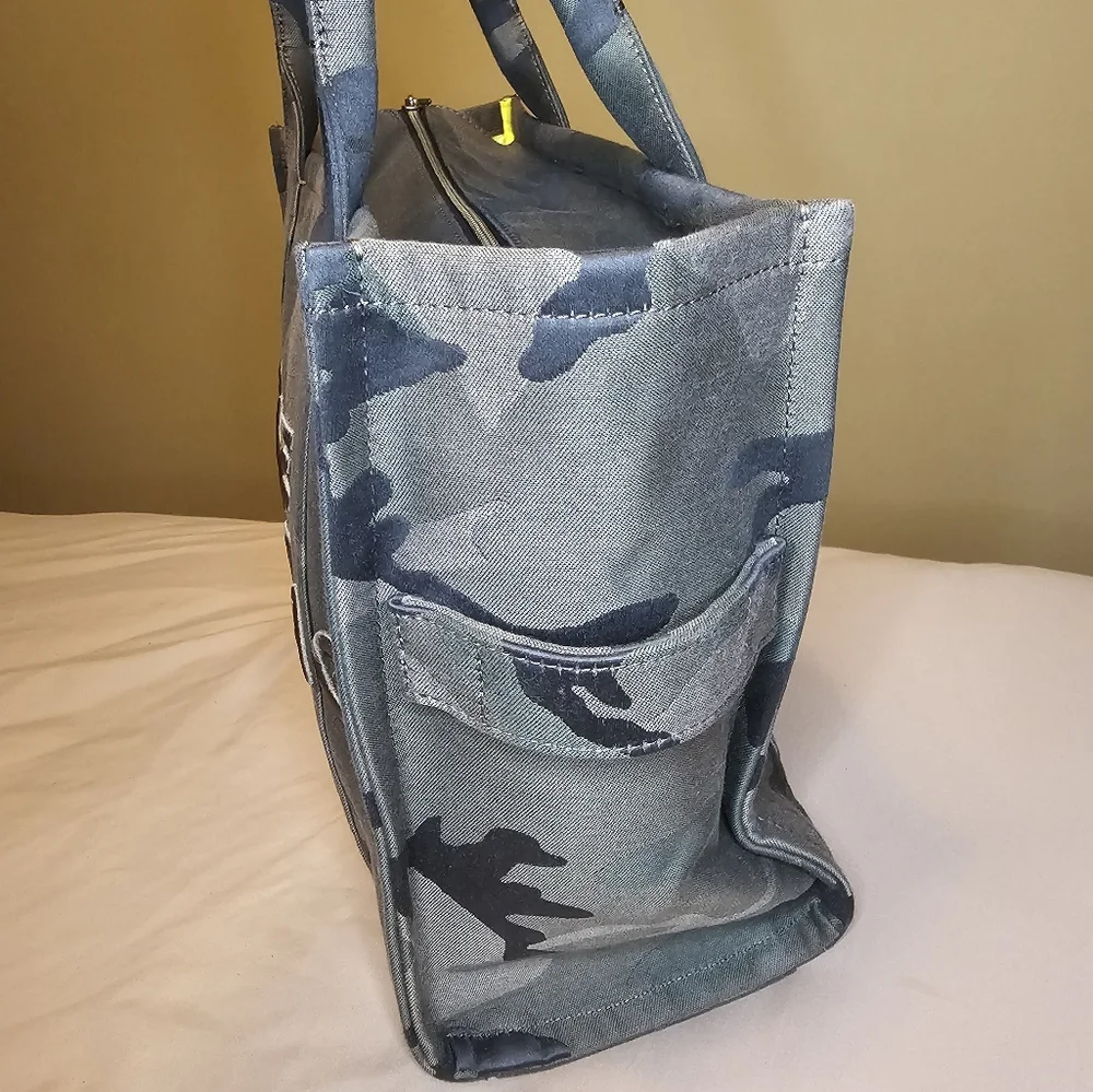 Marc Jacobs Camoflauge Large Tote Bag NWT